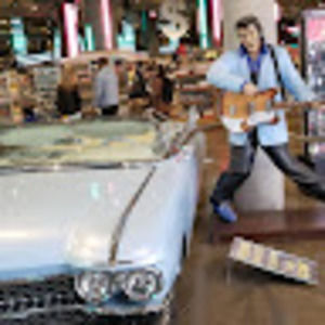 Meet your Posher, Samuel